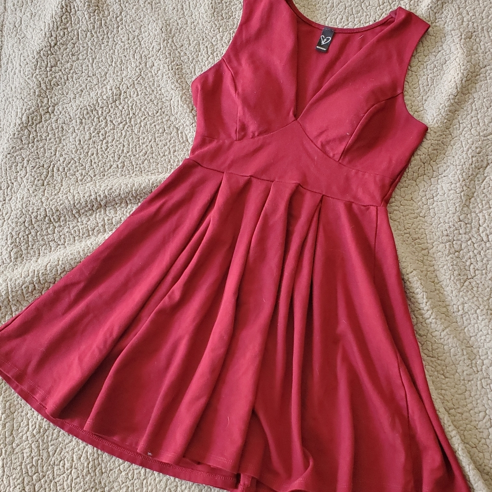Short dress